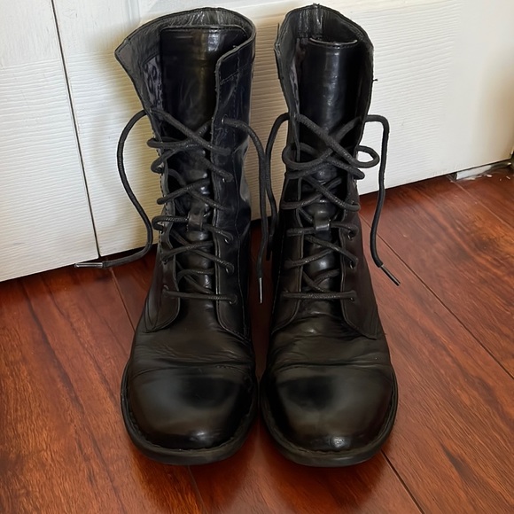Born black leather combat boots - Picture 2 of 11